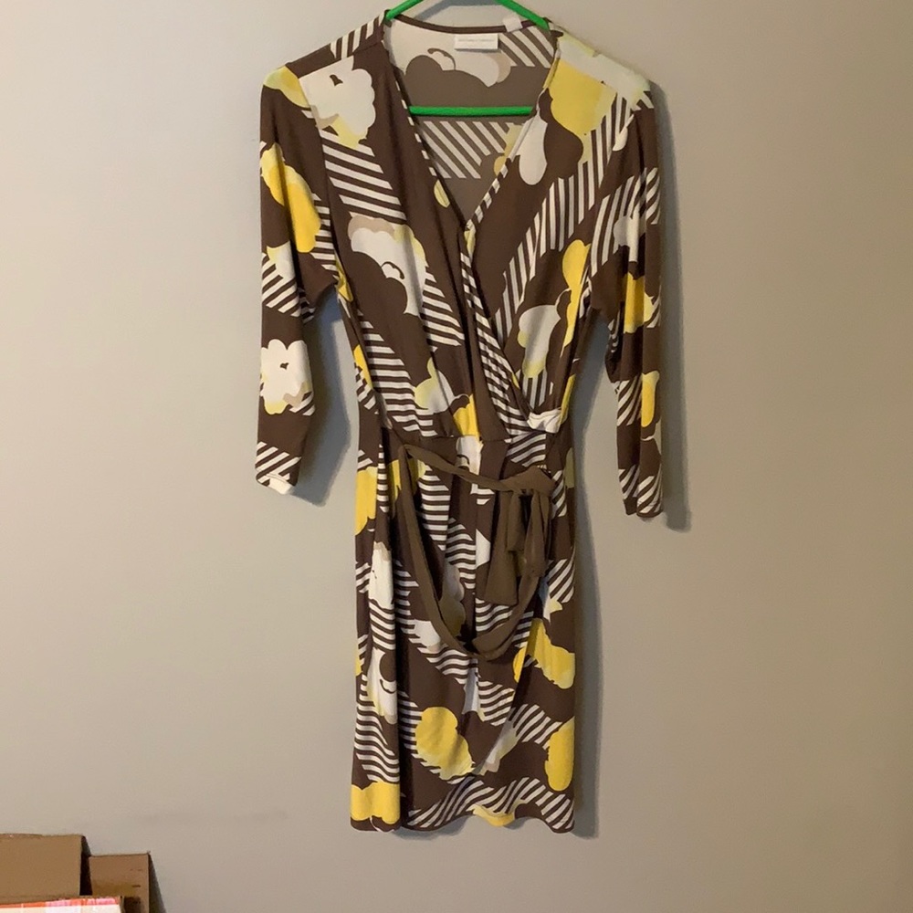 Women’s dress